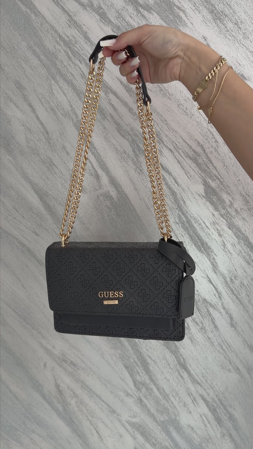 Guess Flap - Negru