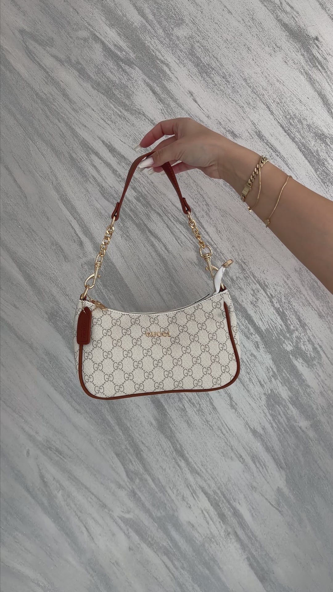 Gucci Hobo - Ivory/Caramel
